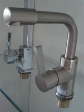 Single Handle Faucet - Brushed Nickel - JADE-1107N